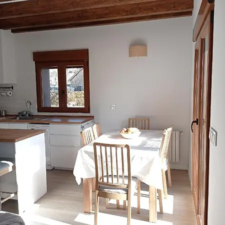 El Nogal De Hualle * Treceño